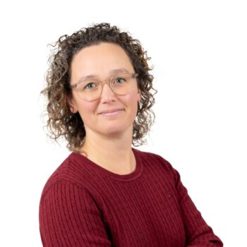 Portrait of Rossana Morigeau, a Wills and Estates Paralegal at West Legal lawyers in Calgary, Alberta, Canada